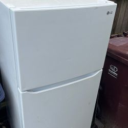 LG Fridge Model Ltcs20020w/01