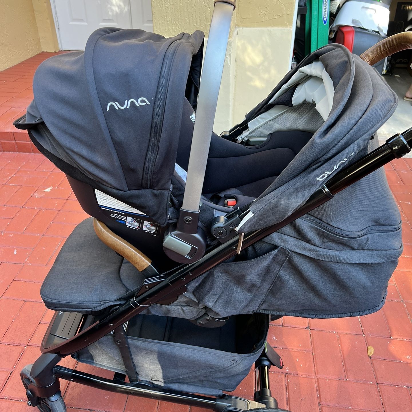 Nuna Tavo next + Pipa RX  - Full Travel System 