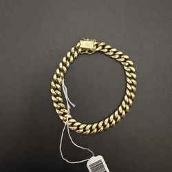 Gold Cuban link Bracelet