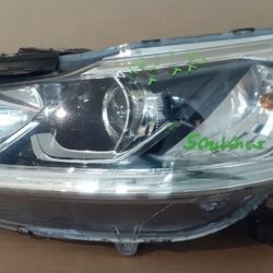 2020 Toyota Corolla Tail Light Lamp Assembly Driver Side LH OEM
