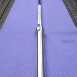NEW  7  FOOT / 45 LB.  OLYMPIC  BARBELL  BAR