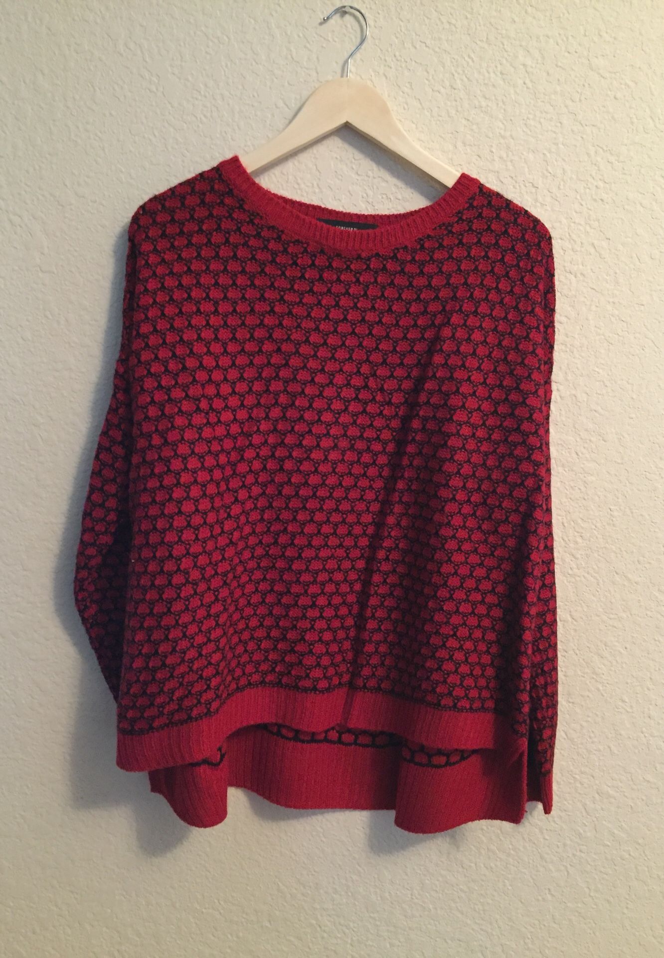 Women’s Forever 21 Sweater