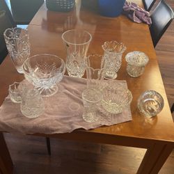 11 Pieces Crystal And Glass Assortment