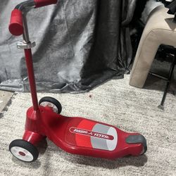 Radio Flyer Scooter 