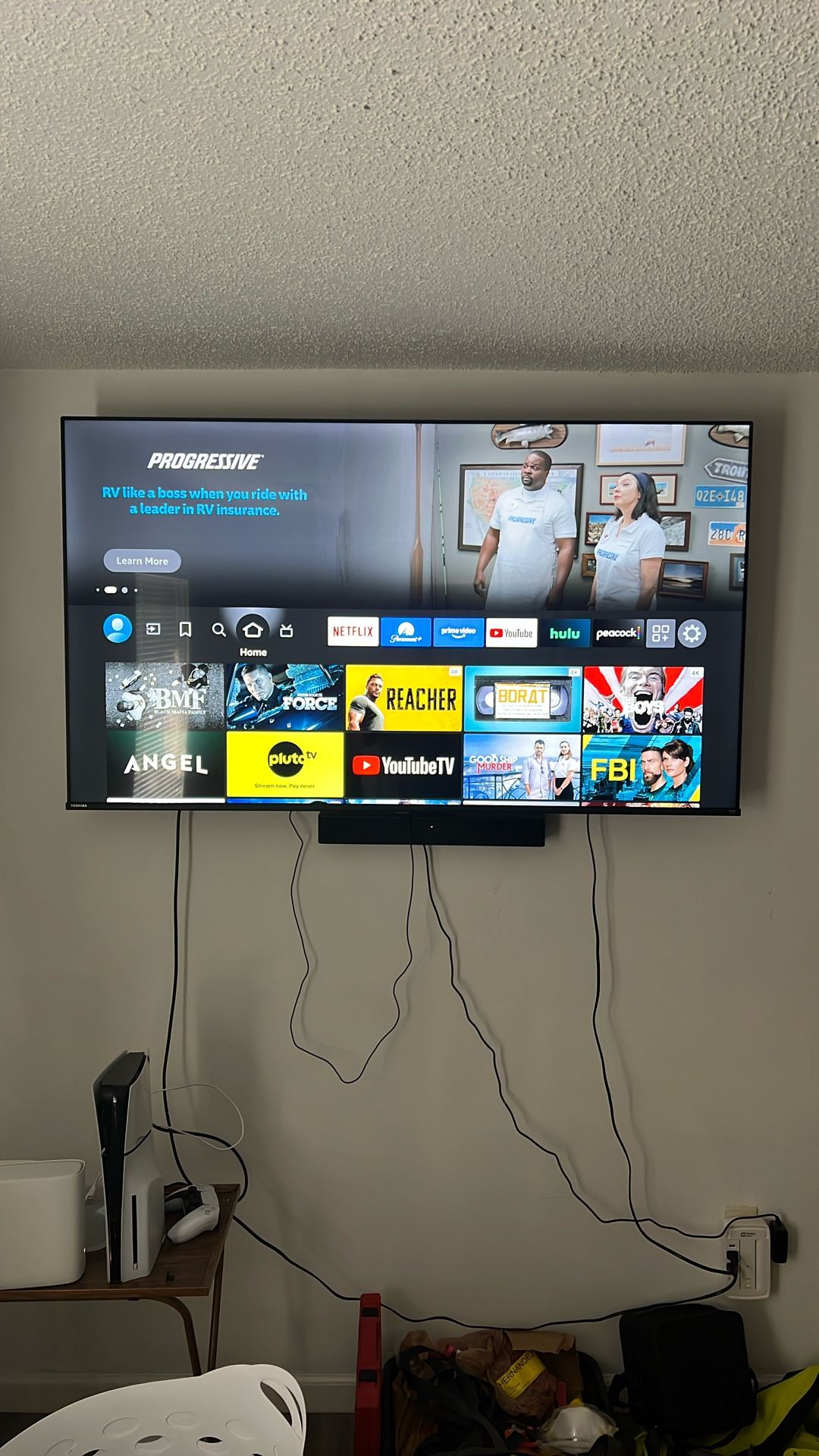 Toshiba Smart TV 65”