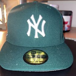 Yankees hat