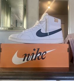 Nike Shoes 