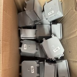 4 in. x 4 in. x 2 in. Gray Electrical PVC Junction Box (E989NNJ-5-HD)