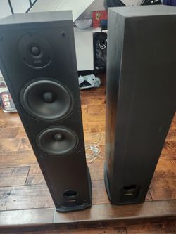 Polk Audio R50 tower speakers