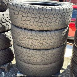 295 60 20 Nitto Terra Gappler Set of 4 Used Super Clean Set