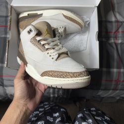 Jordan 3 Palomino