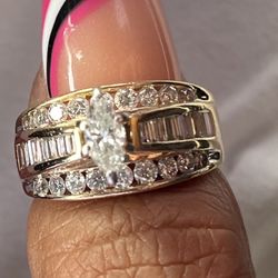 Beautiful Wedding Ring 2ct Tw 