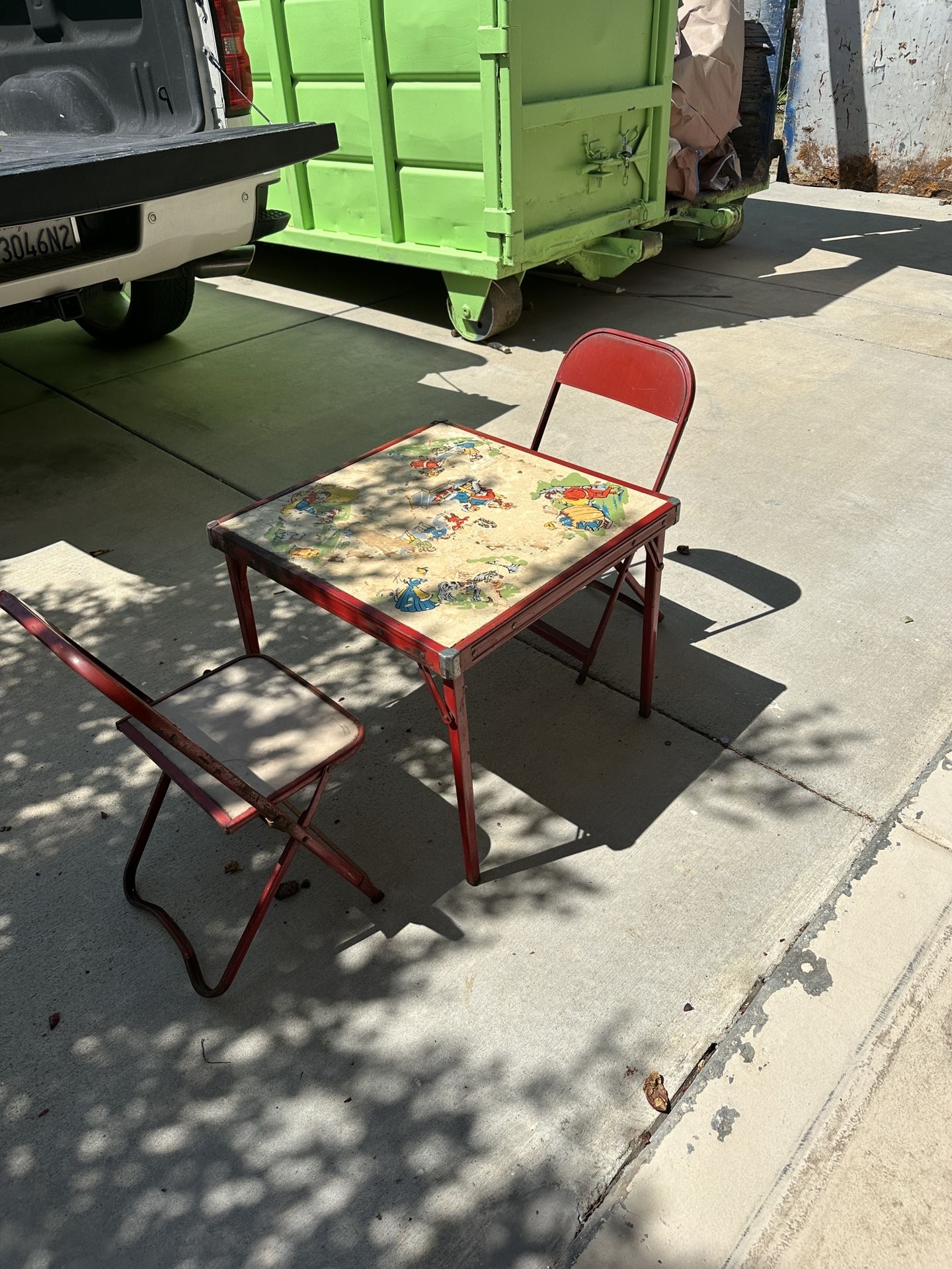 Antique Kids Table And Chairs