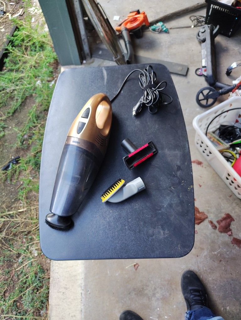 Small Car Vacuum Cleaner