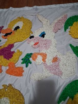 Easter vintage popcorn plastic