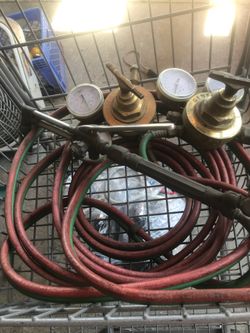 Oxygen and acetylene set