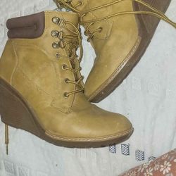 Espirit Wedge Boots Tan Brown Womens 8M
