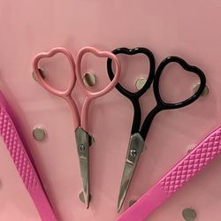 heart scissors 