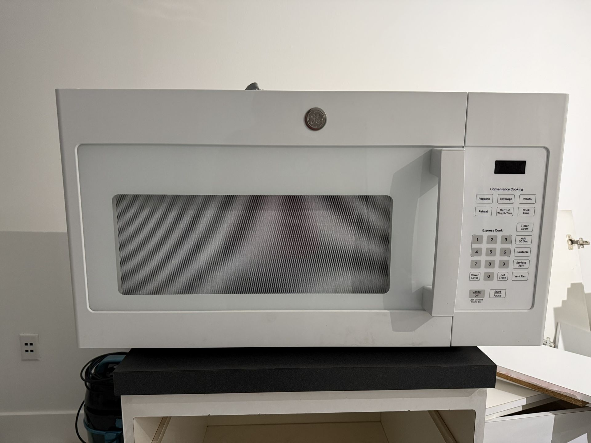 Microwave Oven GE