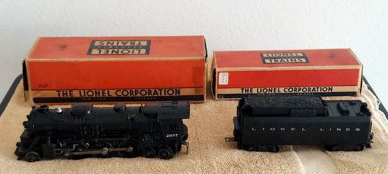 Lionel Engine & Tender