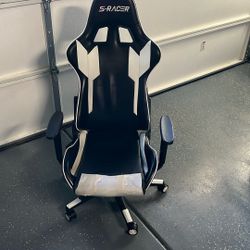 Gaming Chair 