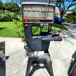 BAND SAW