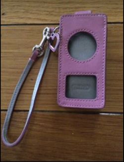 Coach Pink Ipod Nano Leather Case Wristlet Heart Charm