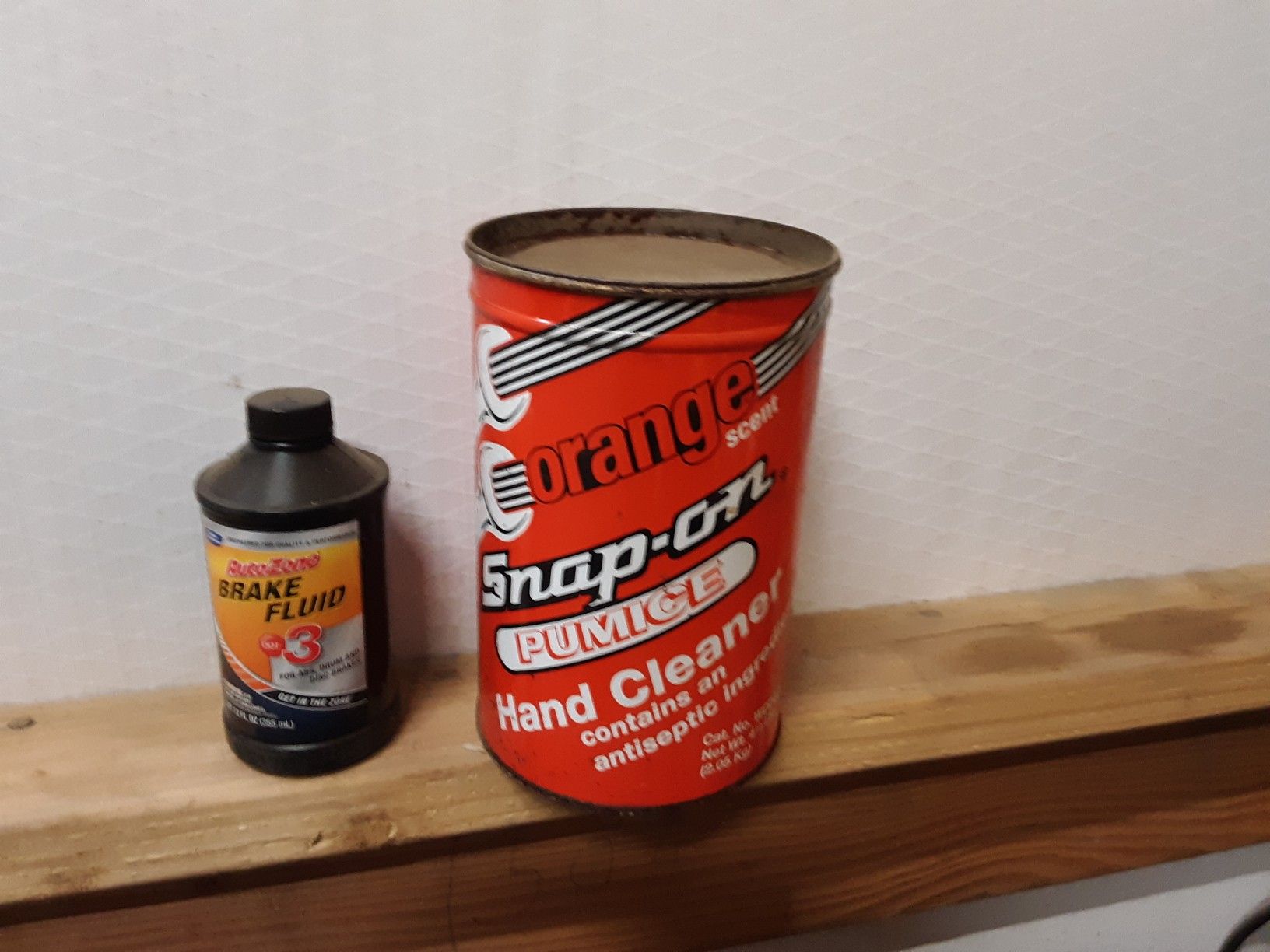 Snap on hand cleaner (full)