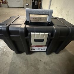 Husky 16 IN Box Tool