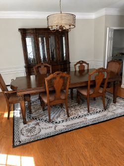 Traditional Dark Wood Dining Set 6 Chairs China Cabinet VGUC Offers Welcome