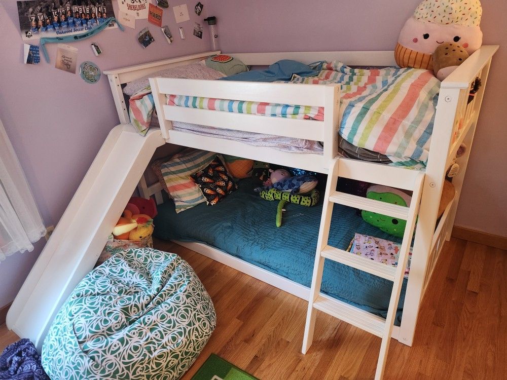 White Twin over Twin Bunk Bed with Slide and Ladder
