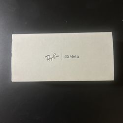 Ray-Ban Meta Wayfarer (Gen 2) Matte Black Transitions® Grey Lenses