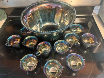 Beautiful purple/blue Indiana Carnival Glass Punch bowl & cups