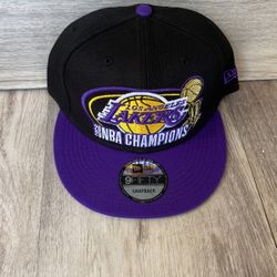 Lakers New Era Snapback Hat$35