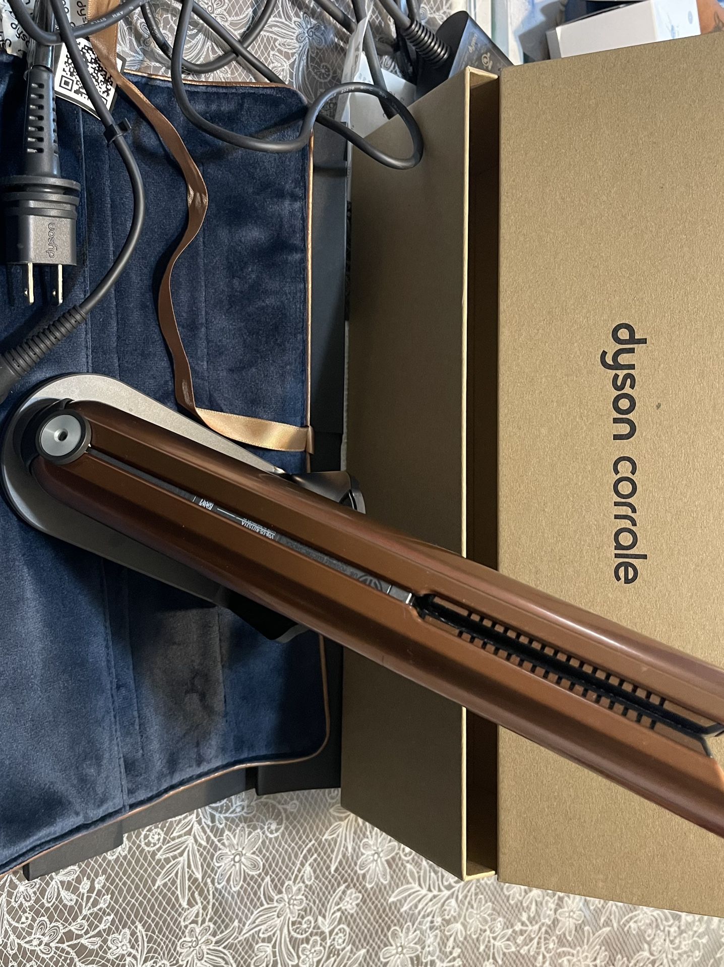 New Dyson Córrale