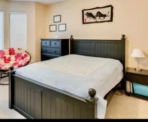 Full-Size Bed & Frame