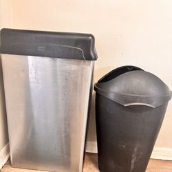 Trash Cans – Stainless Steel & Black 13 gal
