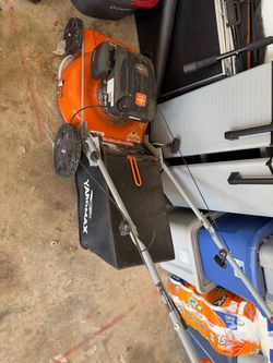 Weed whacker / mower