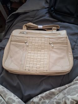 Cream Leather Crossbody Handbag