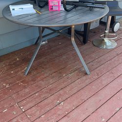 Garden Table 