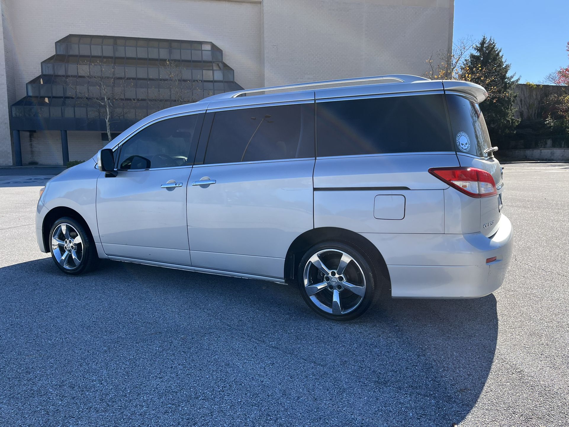 2016 Nissan Quest