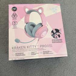 Razer Kraken Kitty V2 Pro - Quartz Pink