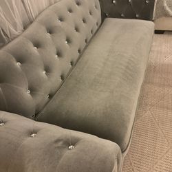 BEAUTIFUL VELVET Couch - With Rhinestones- Like NEW
