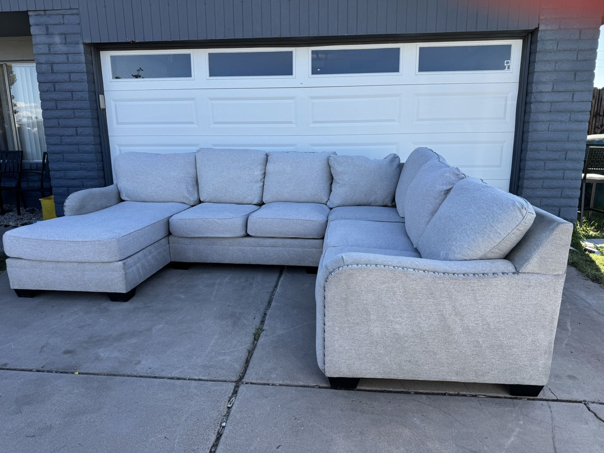 Sectional Sofa Couch