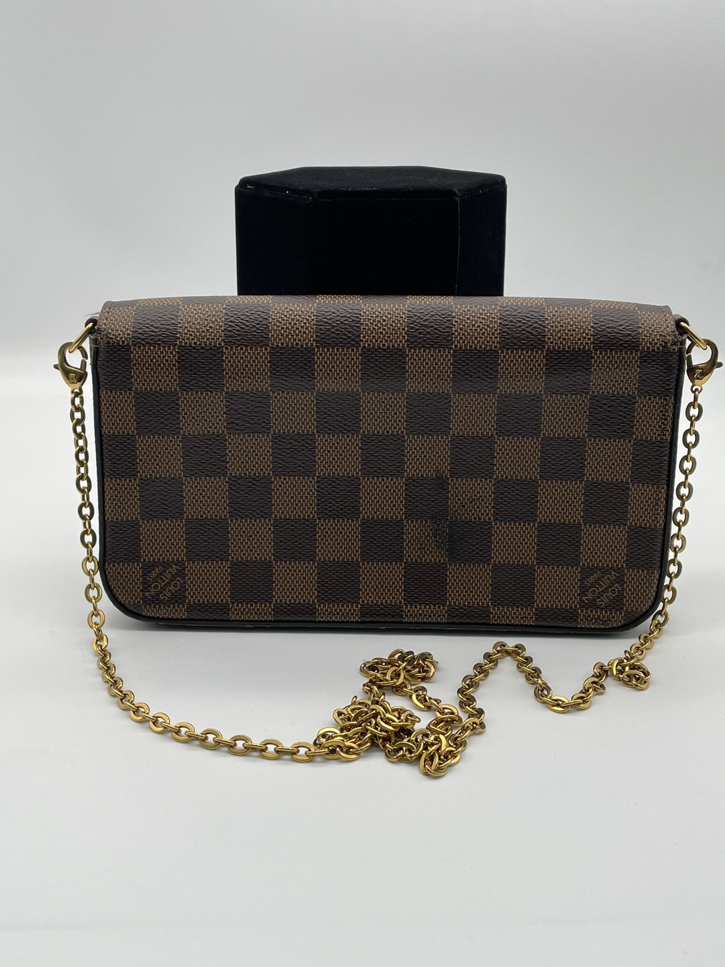LOUIS VUITTON Monogram Pochette Felicie Chain Wallet Red