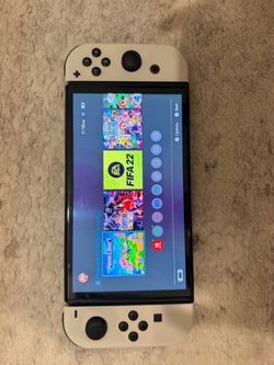 Nintendo Switch OLED White – Complete Bundle + 5 Games + Pro Controller