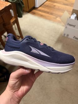 Women’s shoes