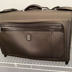 Suitcase 