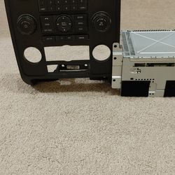 2012 Ford Escape OEM Radio