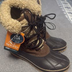 snow boots